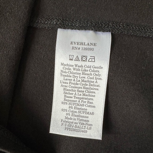 Everlane | The Supima® Form Ballet Neck Tee - Picture 5 of 9